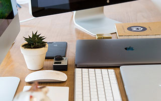 爱游戏首页入口-F1萨基尔站博塔斯夺得杆位 法拉利收获惊喜一圈